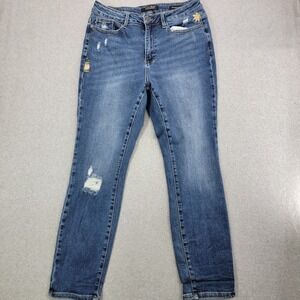 Judy Blue Jeans Women Size 14W Boyfriend Fit Distressed Embroidered Flowers Raw